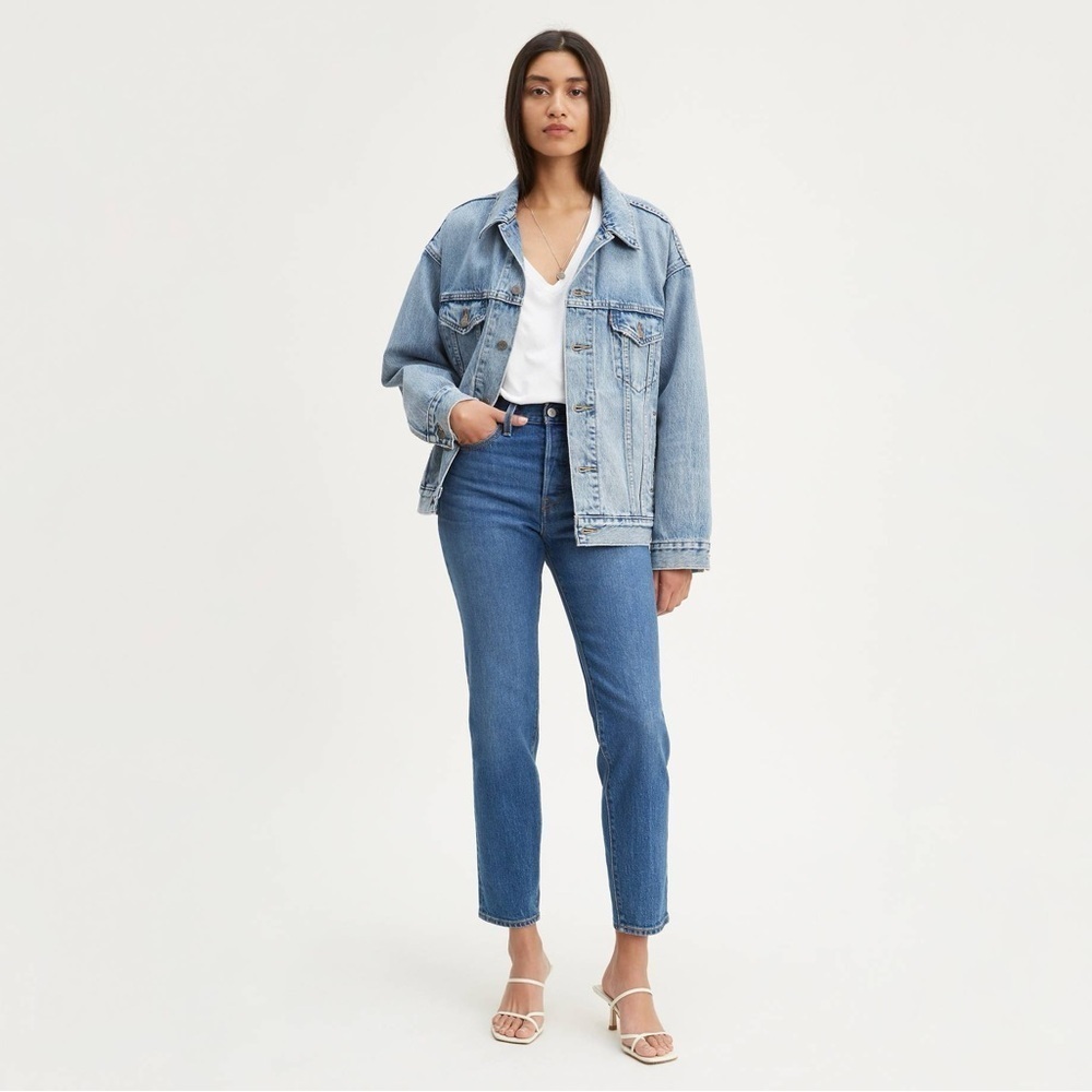 Levi’s Wedgie Icon Fit Jean - Charleston Moves
